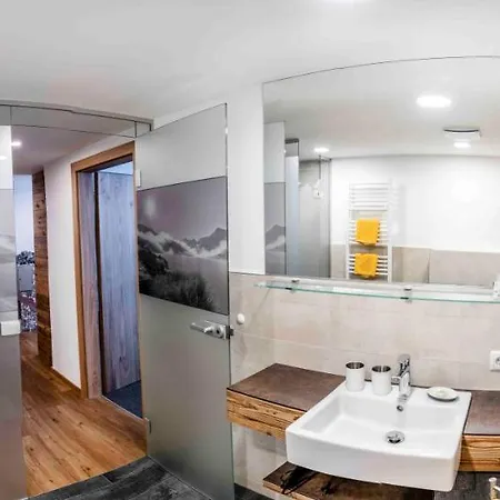 Almhof-reithof Pitztal St. Leonhard im Pitztal