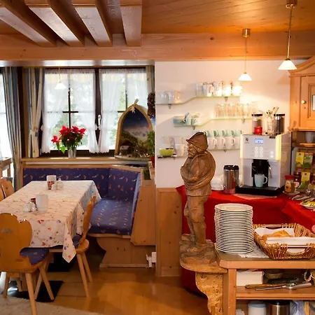 Almhof-reithof Pitztal Guest house Sankt Leonhard im Pitztal