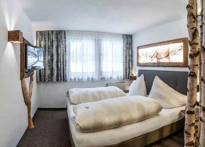 Almhof-reithof Pitztal Maison d'hôtes 4*