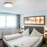 Almhof-reithof Pitztal 4* ザンクト・レオンハルト・イム・ピッツタール