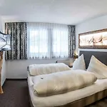Almhof-reithof Pitztal ゲストハウス 4*