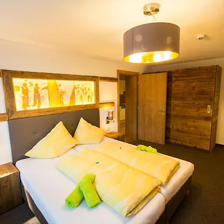 Almhof-reithof Pitztal Gasthuis 4*
