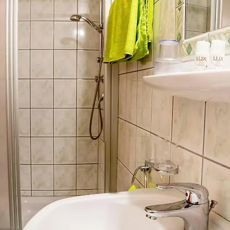 Almhof-reithof Pitztal Guest house