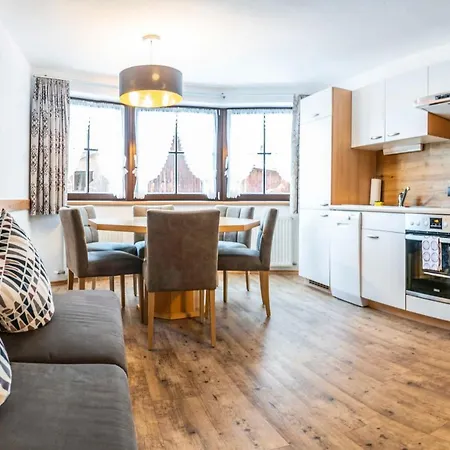 Almhof-reithof Pitztal Guest house