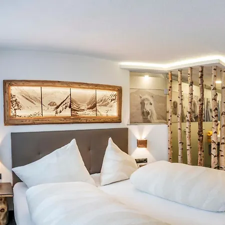 Almhof-reithof Pitztal Guest house