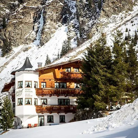 Guest house Almhof-reithof Pitztal Sankt Leonhard im Pitztal