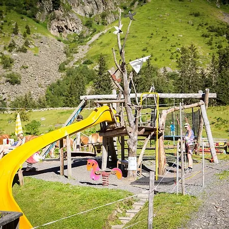 Almhof-reithof Pitztal Pensjonat 4*